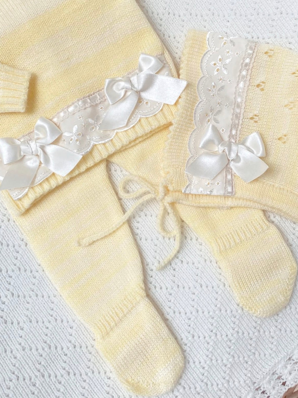 Set Andalucía amarillo