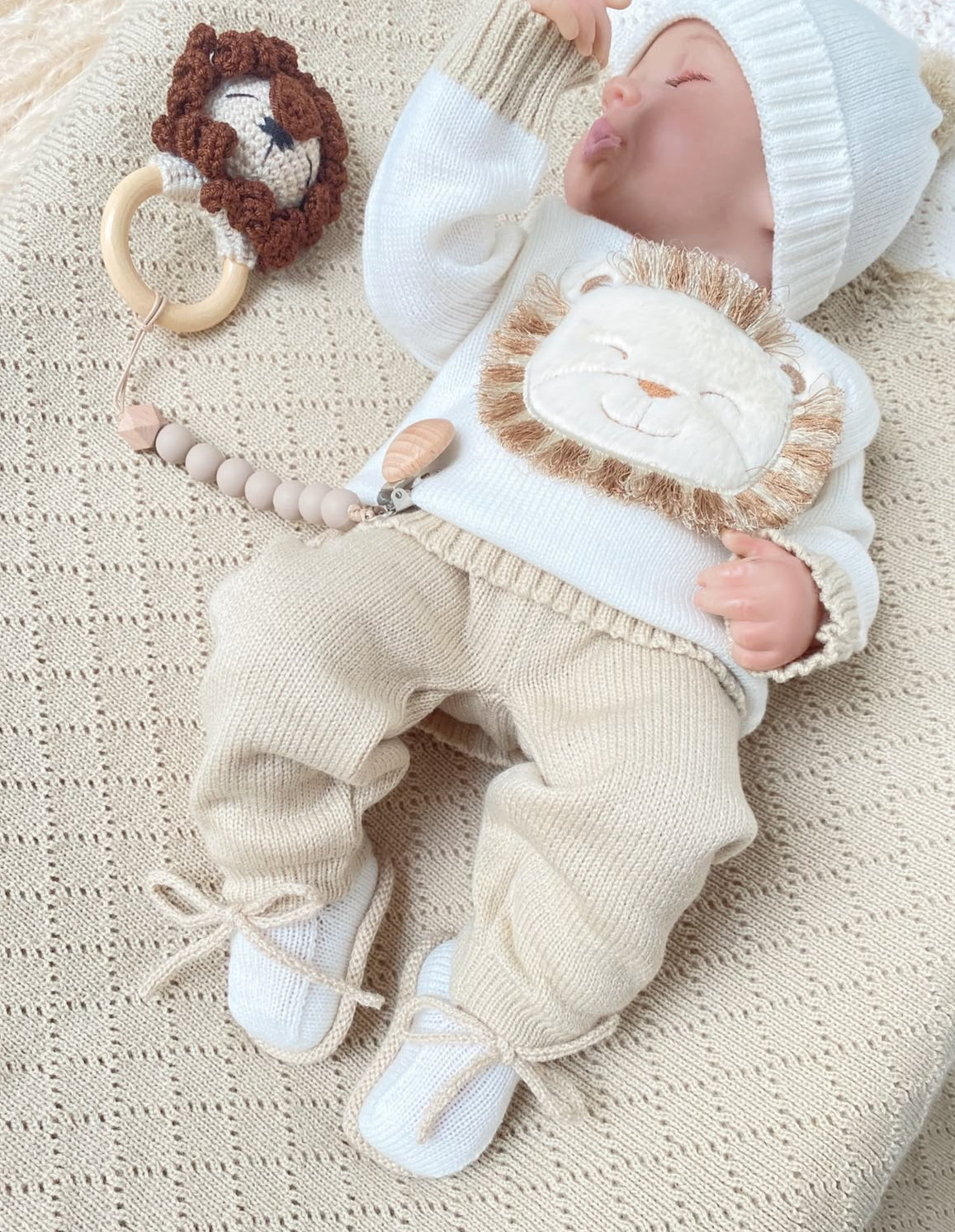 Set León arena 1 a 4 meses