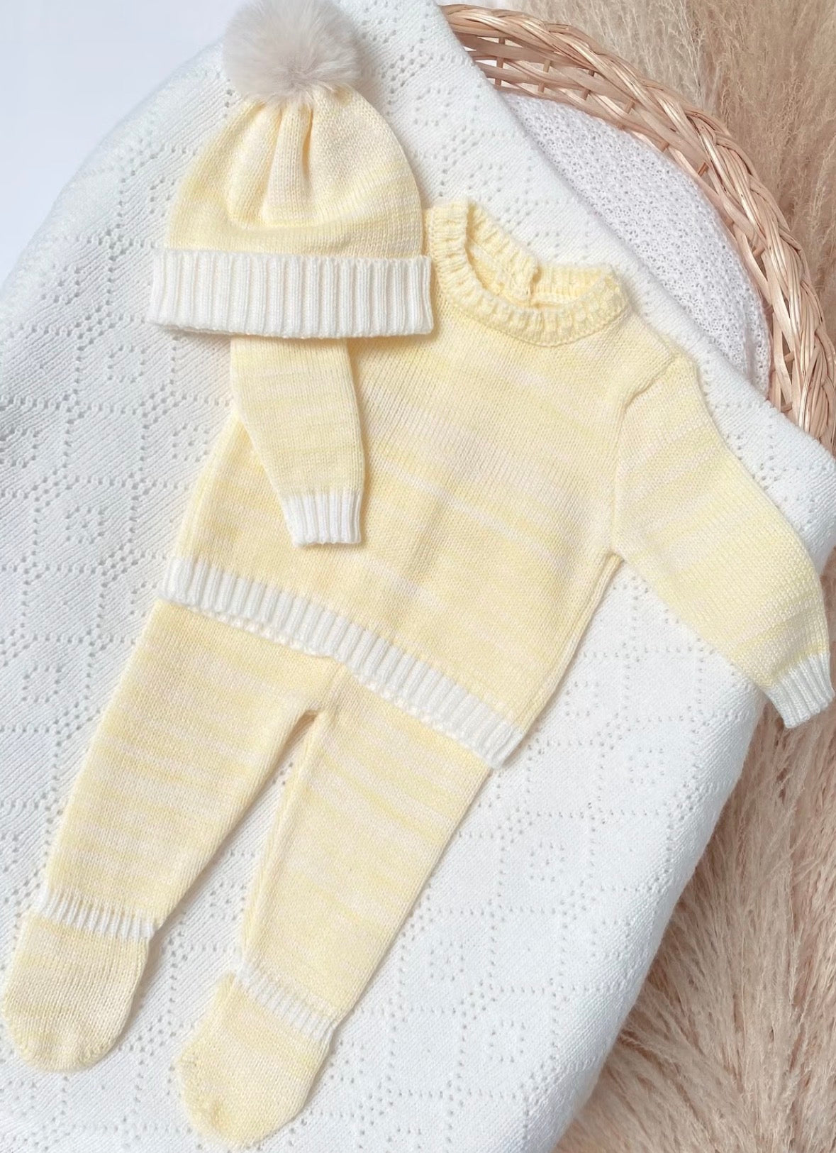 Set Andalucia amarillo unisex