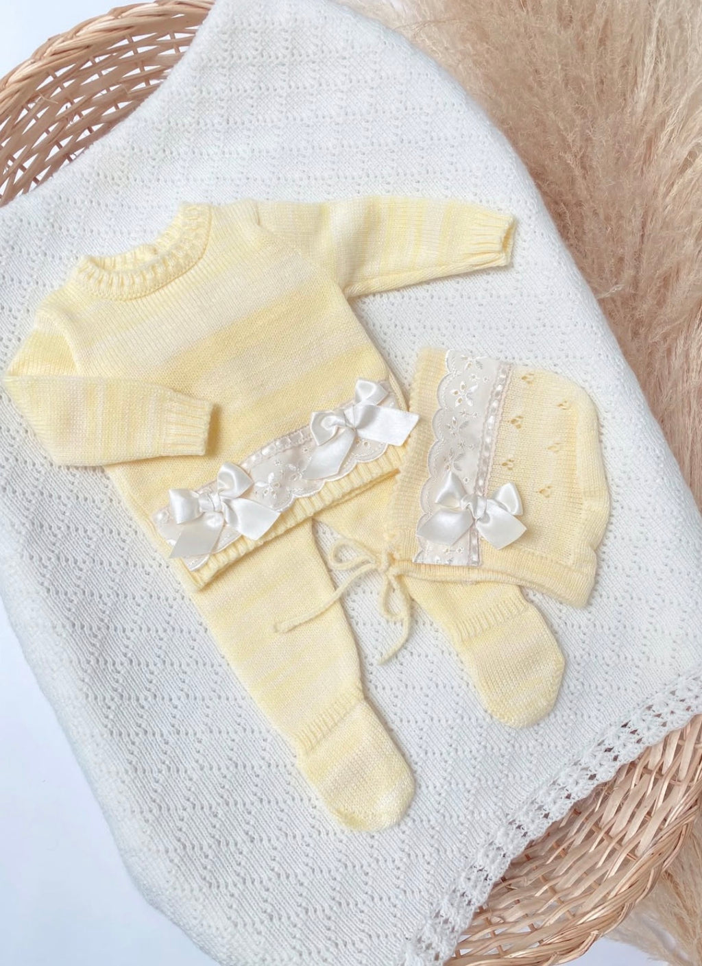 Set Andalucía amarillo