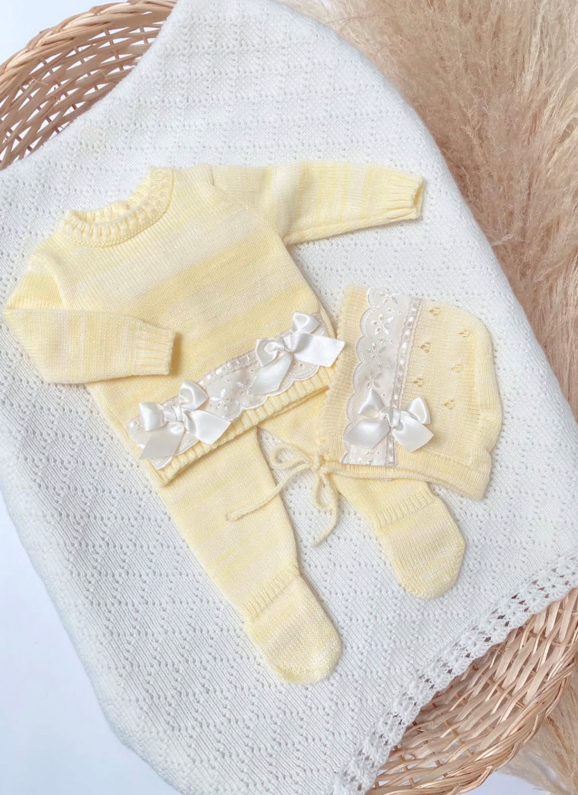 Set Andalucía amarillo